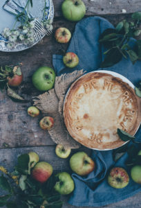 3 Ingredient Vegan Apple Pie